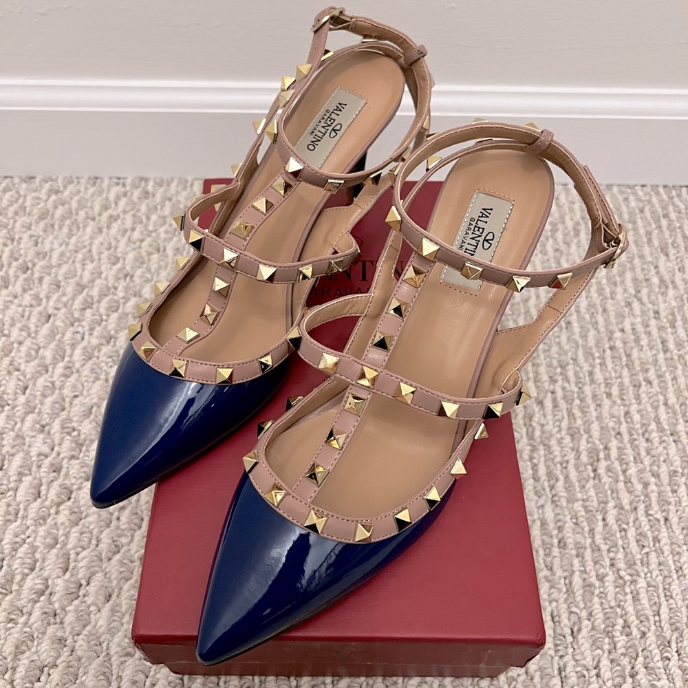 Rockstud Caged Pump